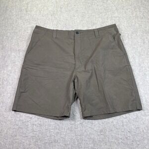 Wrangler ATG Shorts Mens 42x8 Brown Stretch Zip‎ Pocket Outdoor Hiking Elastic